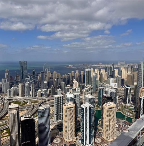 Delivering Façade Access Solution for a Landmark Residential Tower in Dubai