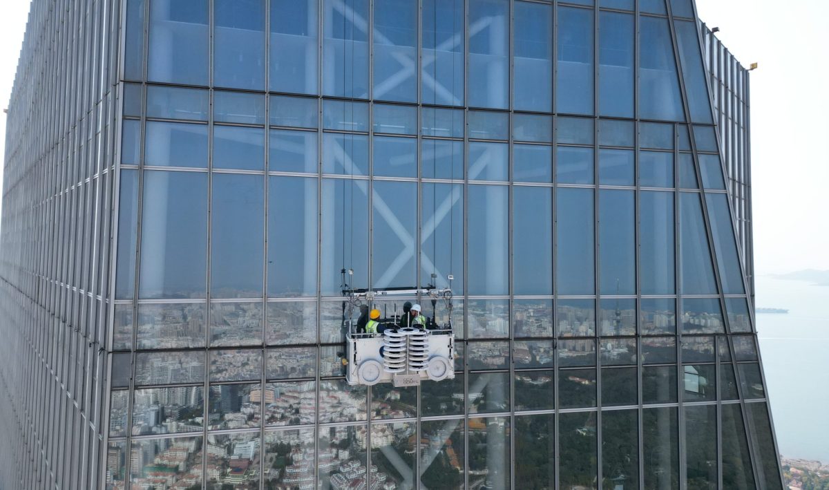 Designing Safer Buildings Starts with Smarter Facade Access : A CEU Course that Brings Maintenance and Safety into Focus