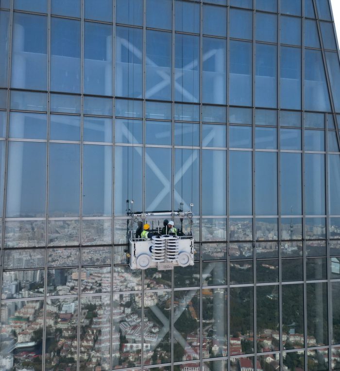 Designing Safer Buildings Starts with Smarter Facade Access : A CEU Course that Brings Maintenance and Safety into Focus